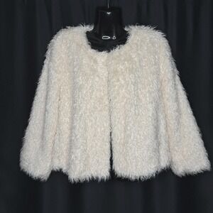 Cabi Jacket Womens Medium Ivory Shaggy Faux Fur Open Front Lined 3024 RN54077